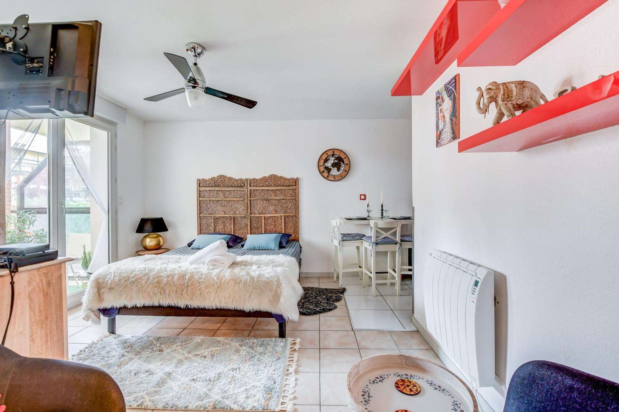 L Oasis Studio Proche Hopital Et Aeroport Piscine Parking &Netflix Toulouse Exteriör bild