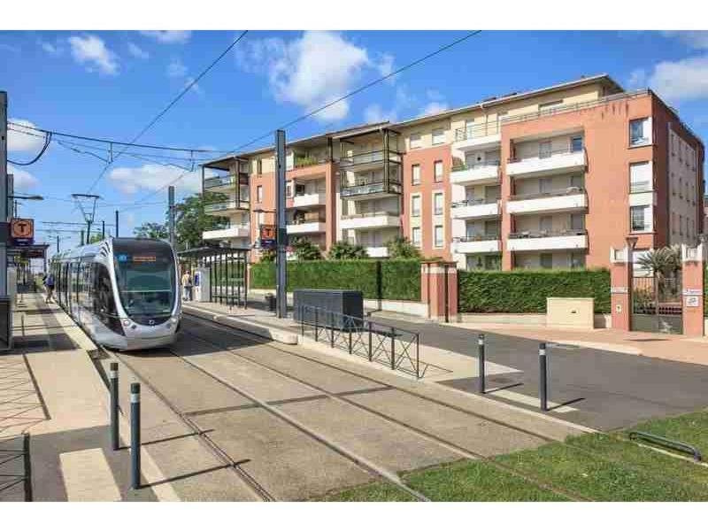 L Oasis Studio Proche Hopital Et Aeroport Piscine Parking &Netflix Toulouse Exteriör bild